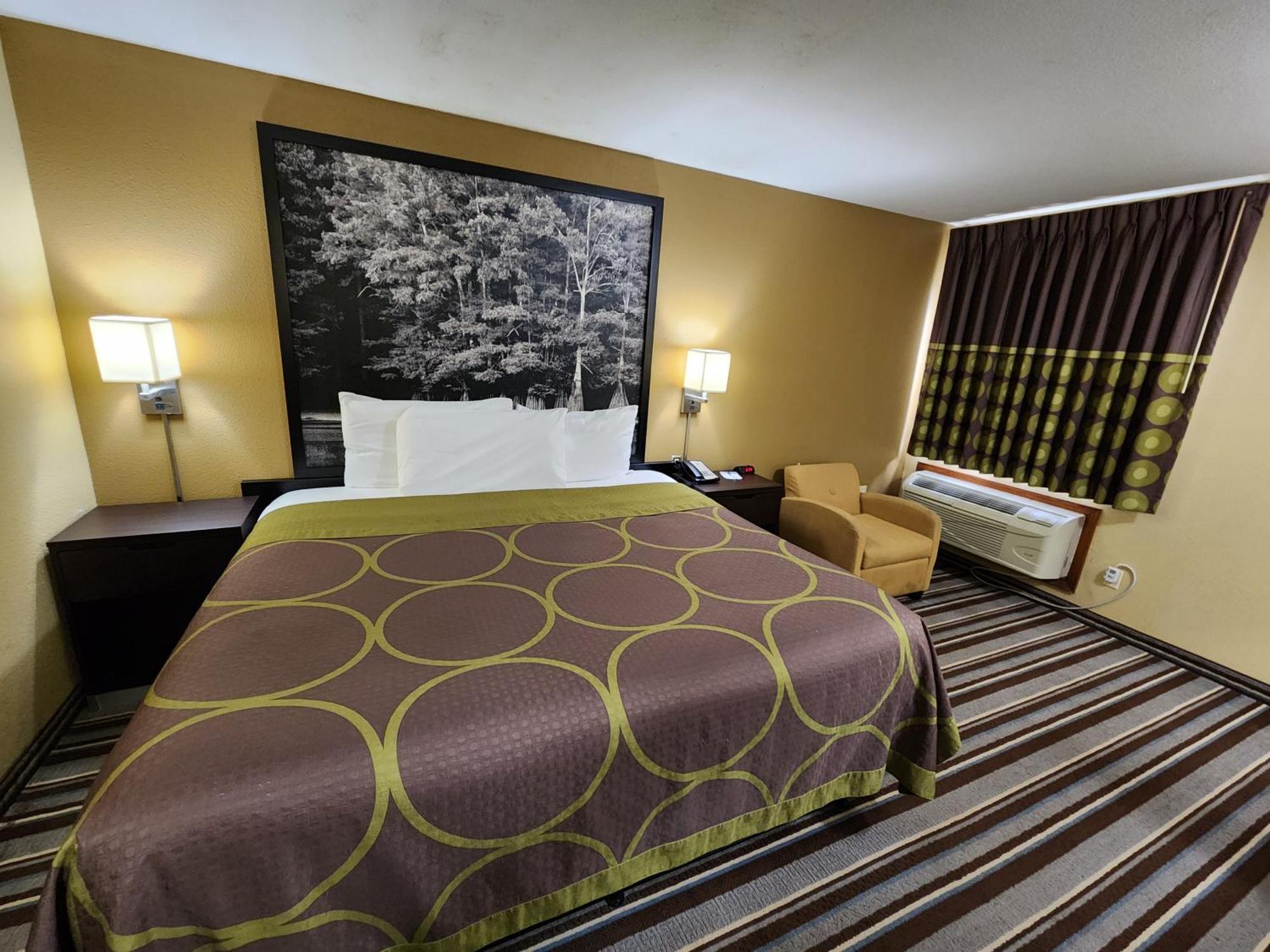 Hotel Super 8 By Wyndham Pine Bluff Esterno foto