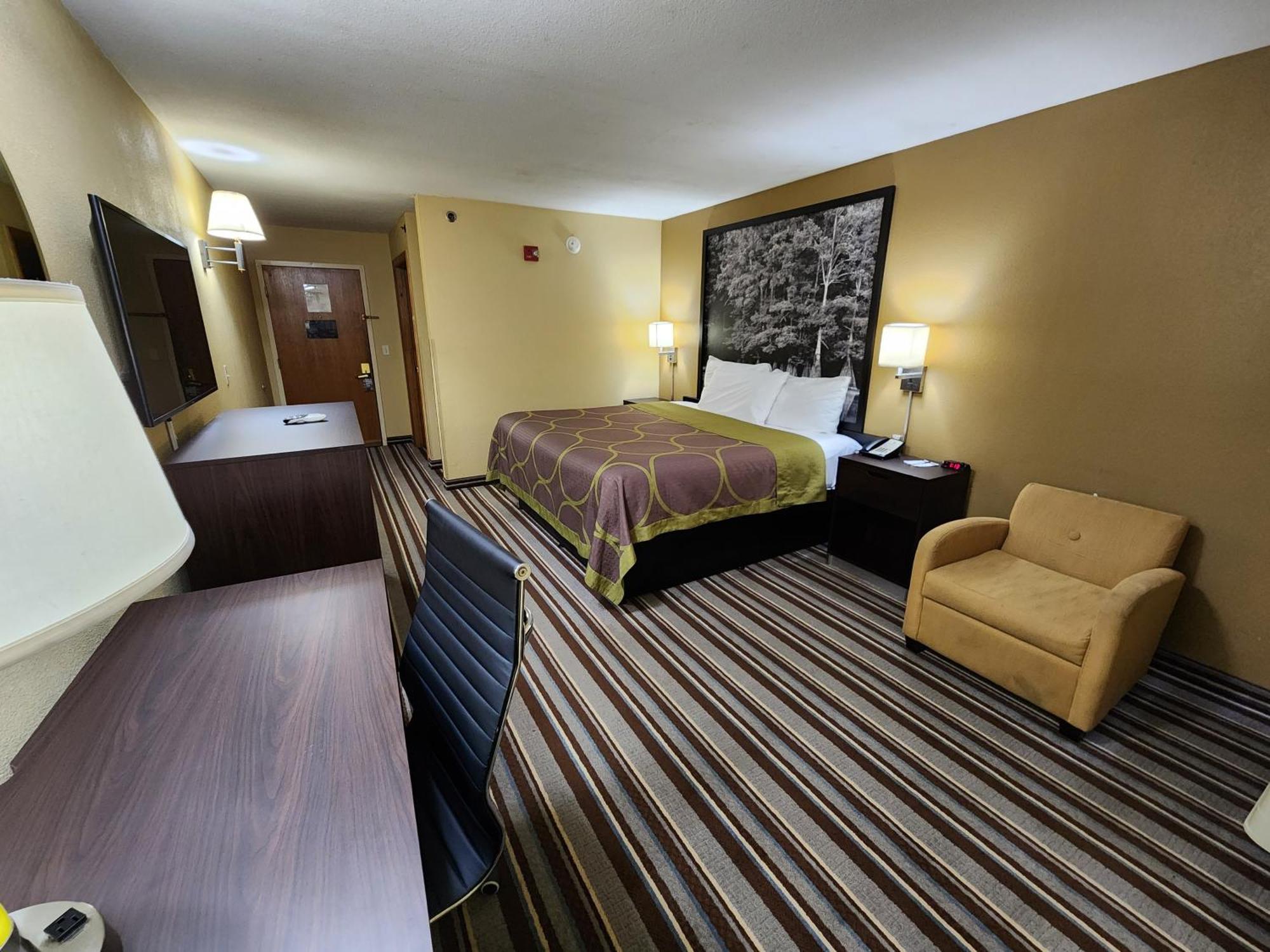 Hotel Super 8 By Wyndham Pine Bluff Esterno foto