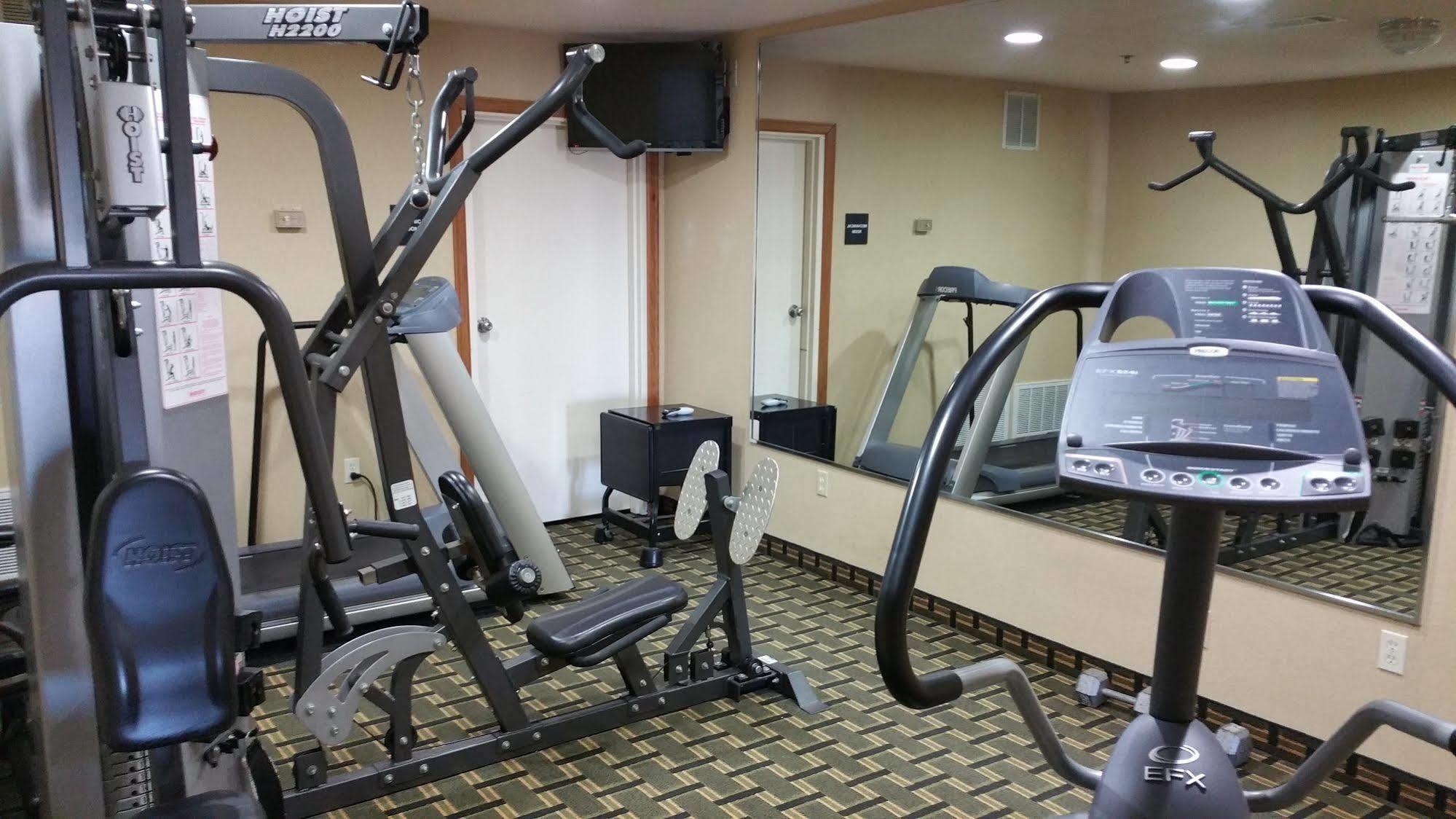 Hotel Super 8 By Wyndham Pine Bluff Esterno foto